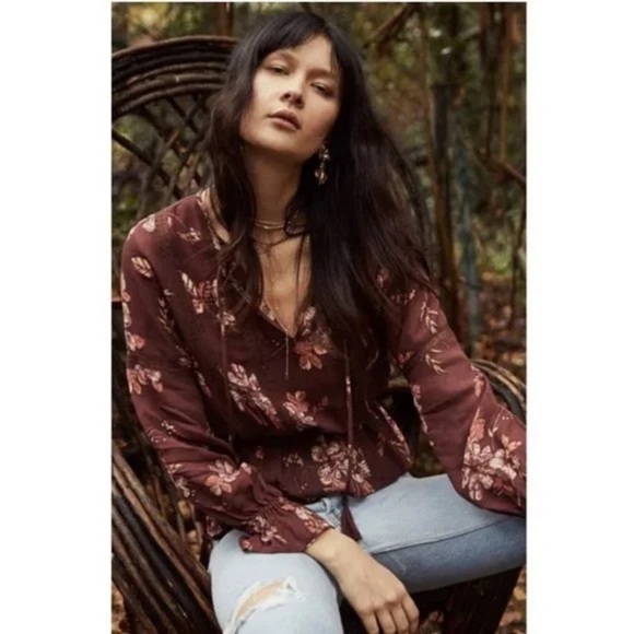 Astr the label / Maroon Floral Boho Blouse - Picture 7 of 7